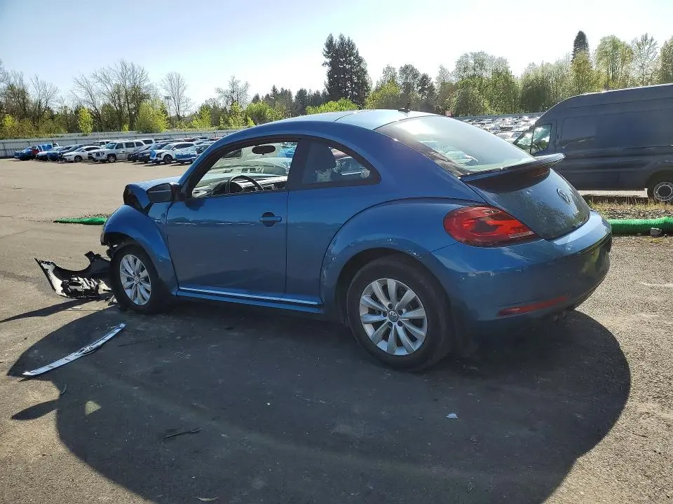 2019 VOLKSWAGEN BEETLE S  