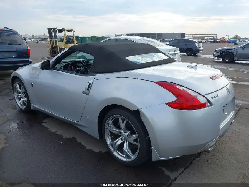 2012 NISSAN 370Z TOURING