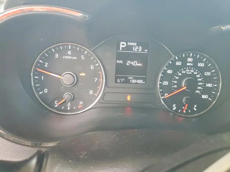 2017 KIA FORTE LX  
