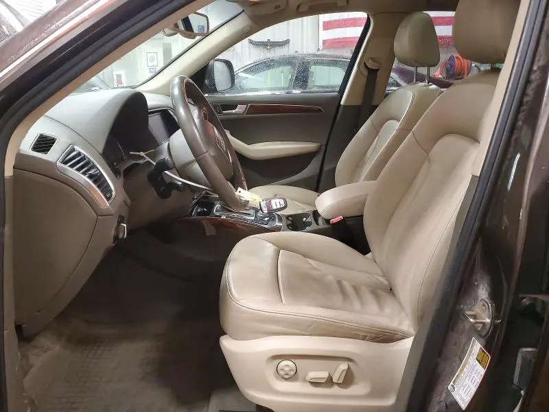 2011 AUDI Q5 PREMIUM PLUS  