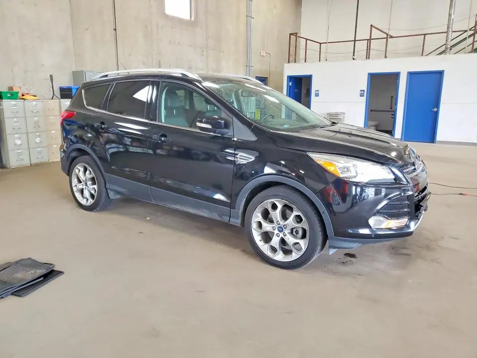 2016 FORD ESCAPE TITANIUM  