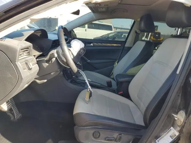 2020 VOLKSWAGEN PASSAT R-LINE  