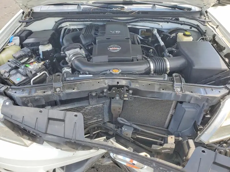 2017 NISSAN FRONTIER SV V6  
