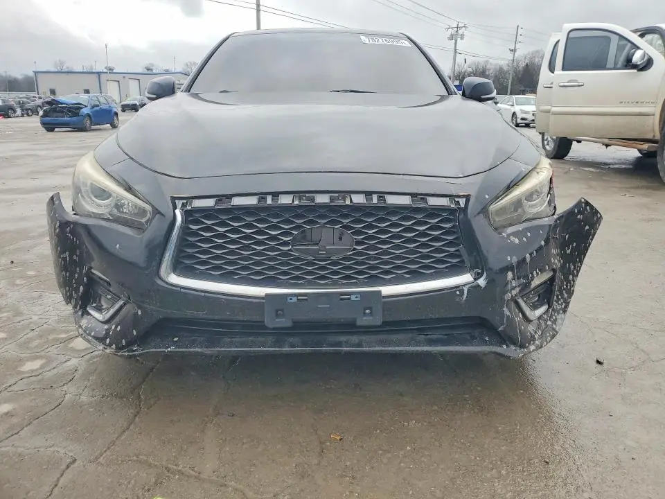 2018 INFINITI Q50 LUXE  