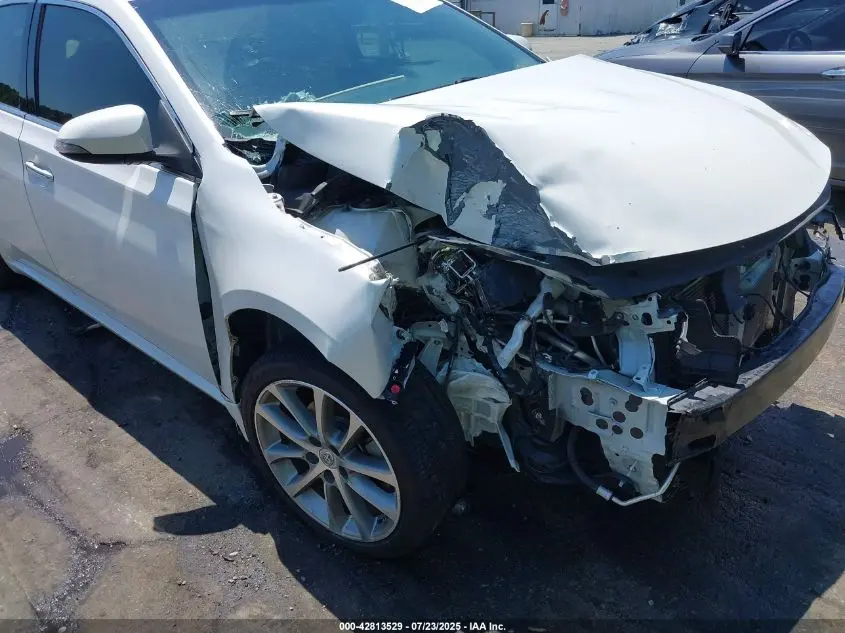 2015 TOYOTA AVALON XLE TOURING