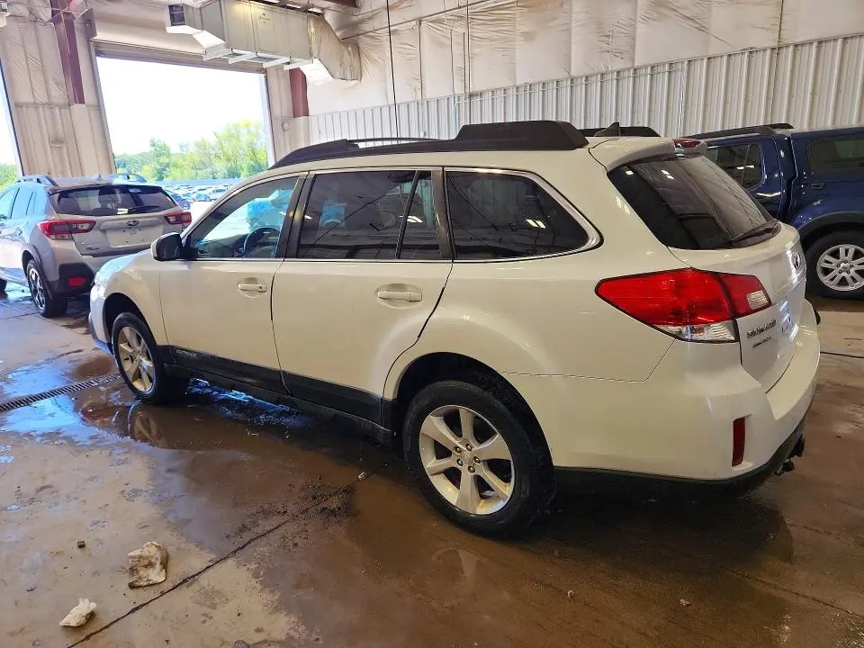 2013 SUBARU OUTBACK 2.5I LIMITED  