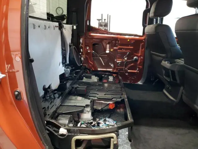 2024 TOYOTA TUNDRA CREWMAX LIMITED  