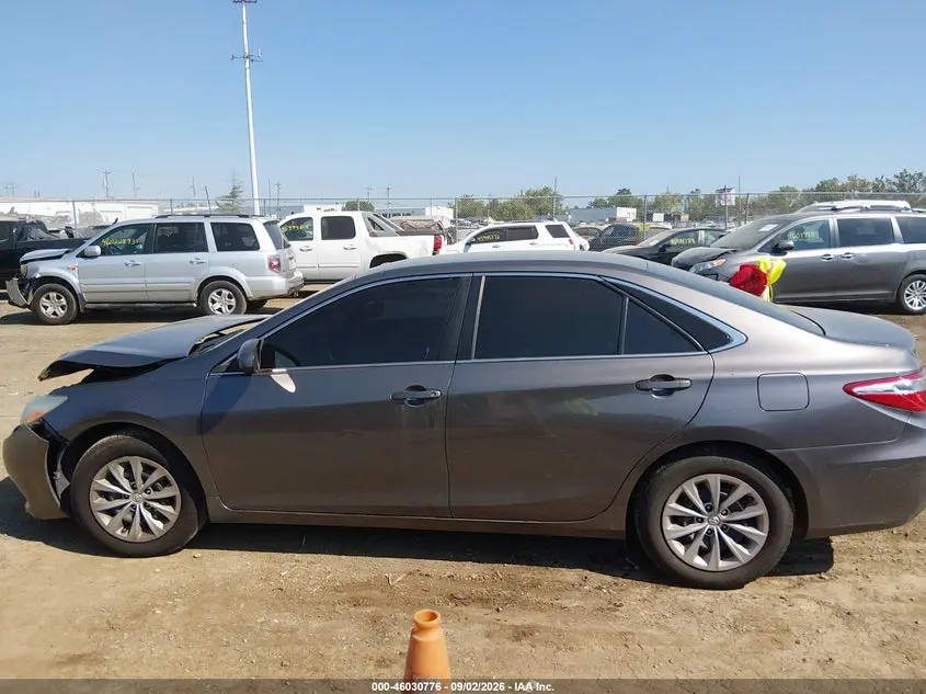 2016 TOYOTA CAMRY LE