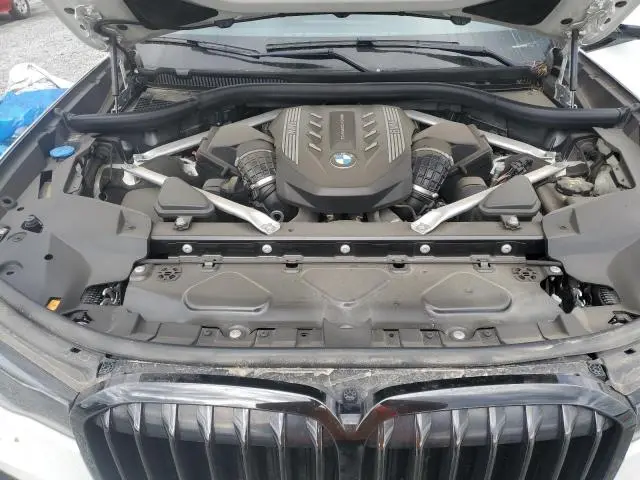 2022 BMW X7 M50I  