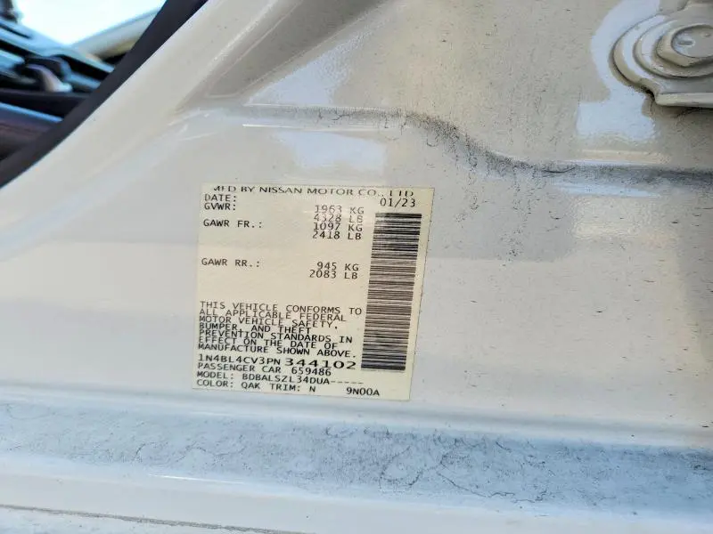 2023 NISSAN ALTIMA SR  