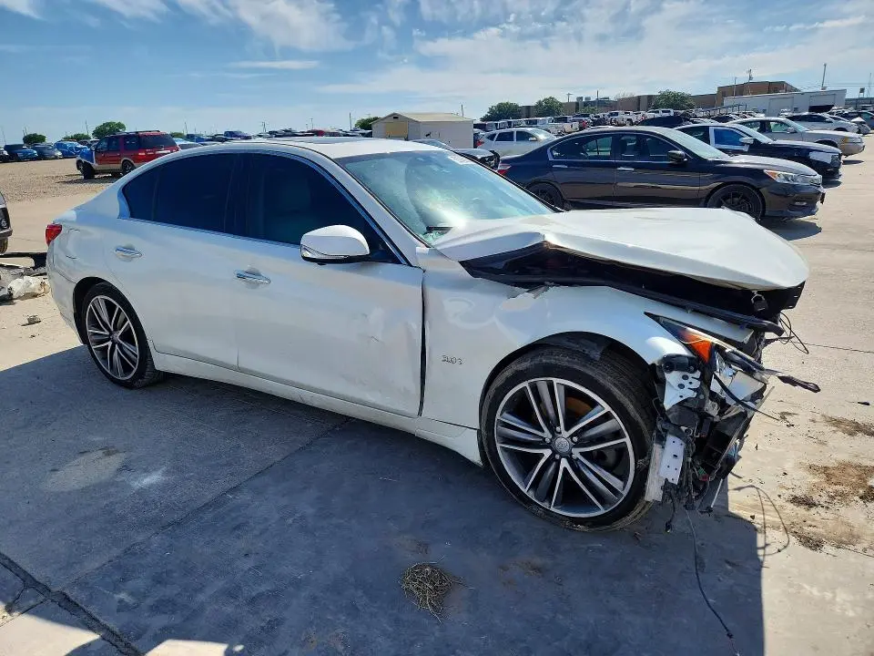 2017 INFINITI Q50 3.0T PREMIUM  