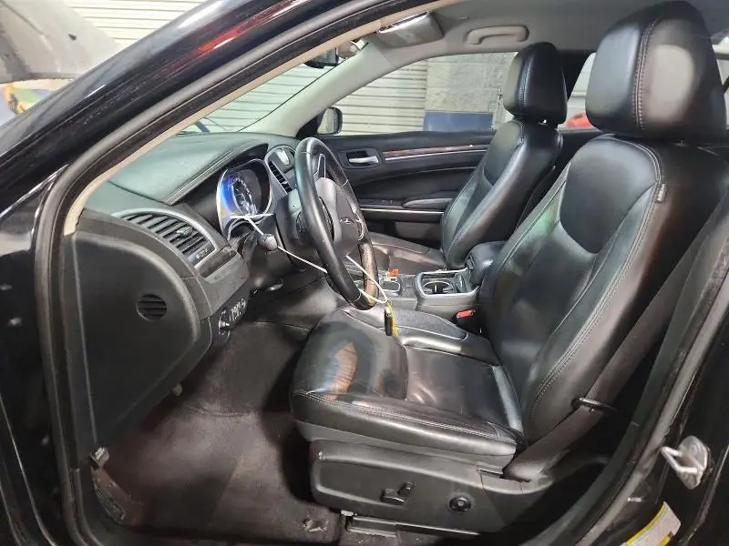 2018 CHRYSLER 300 TOURING  