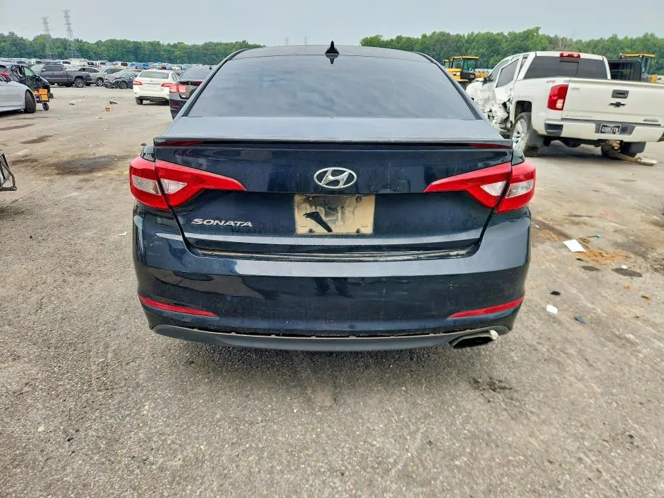 2015 HYUNDAI SONATA SE  