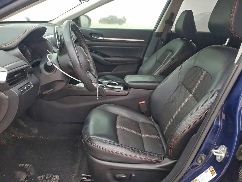 2024 NISSAN ALTIMA SR  