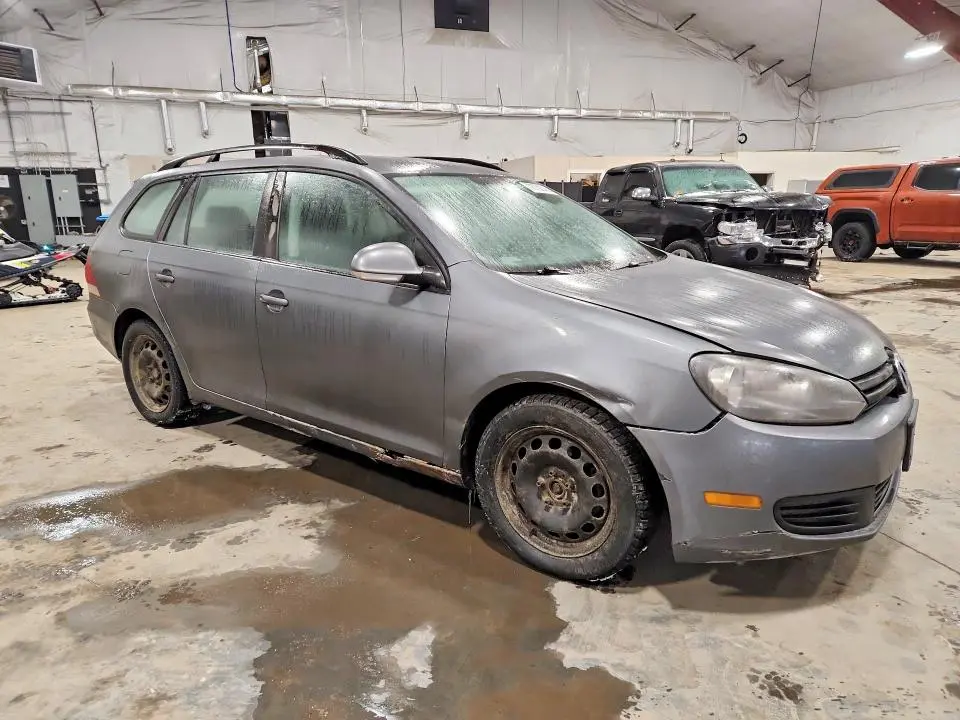 2011 VOLKSWAGEN JETTA S  