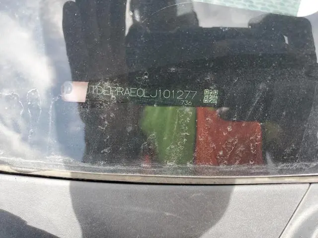 2020 TOYOTA COROLLA LE  