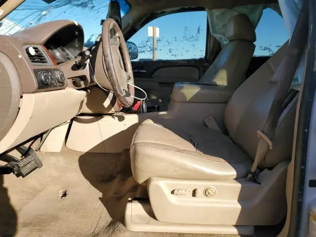 2010 CHEVROLET TAHOE K1500 LTZ  