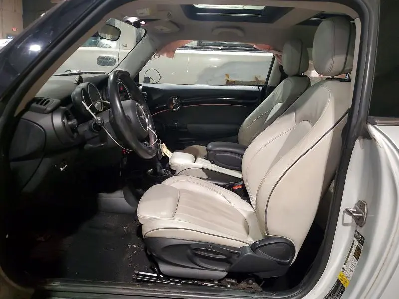 2014 MINI COOPER S  