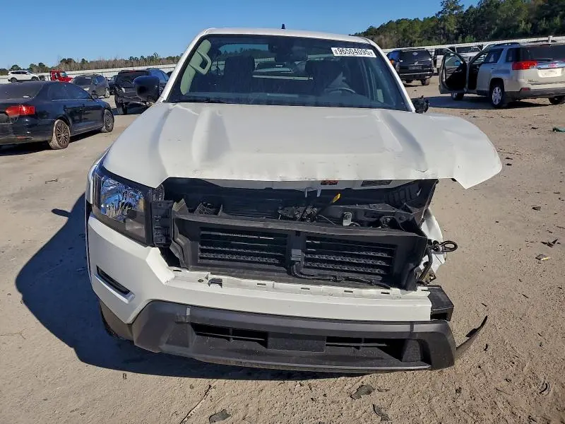 2024 NISSAN FRONTIER S  