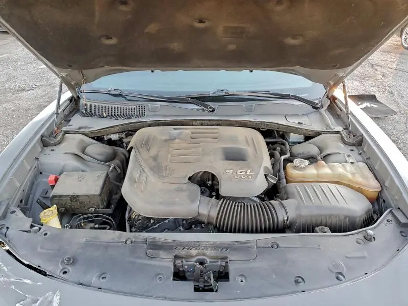 2019 DODGE CHARGER SXT  