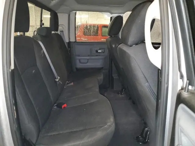 2019 RAM 1500 CLASSIC SLT  