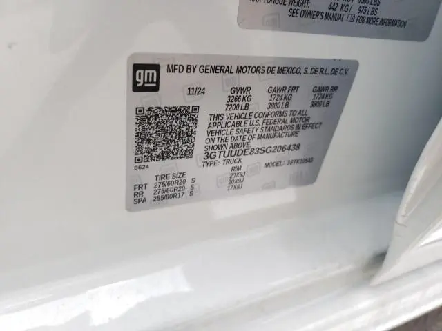 2025 GMC SIERRA K1500 SLT  