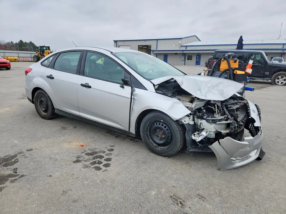 2015 FORD FOCUS S  