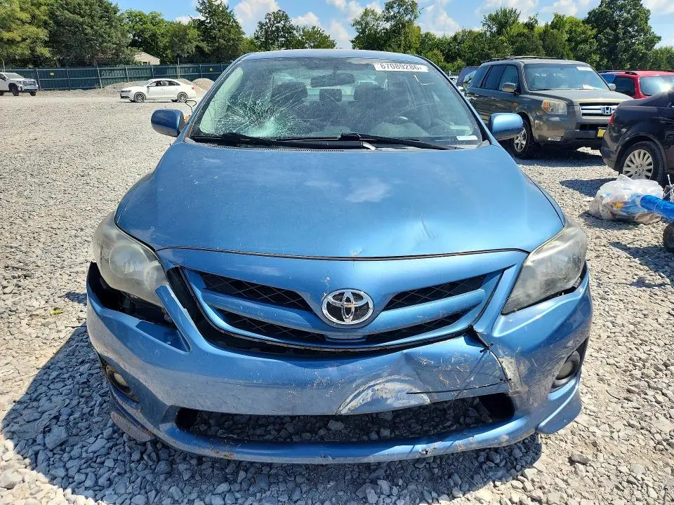 2013 TOYOTA COROLLA S  