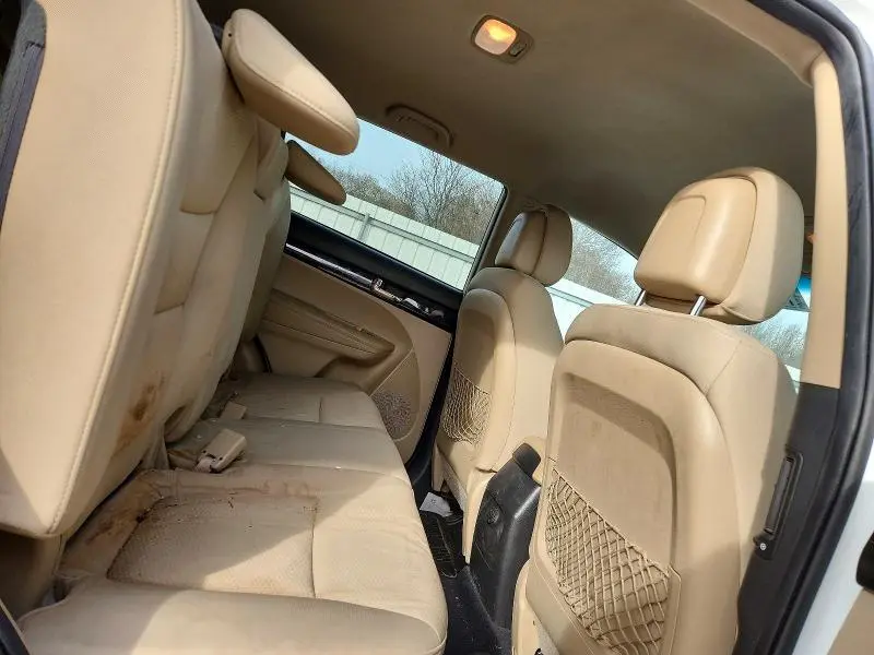 2012 KIA SORENTO BASE  