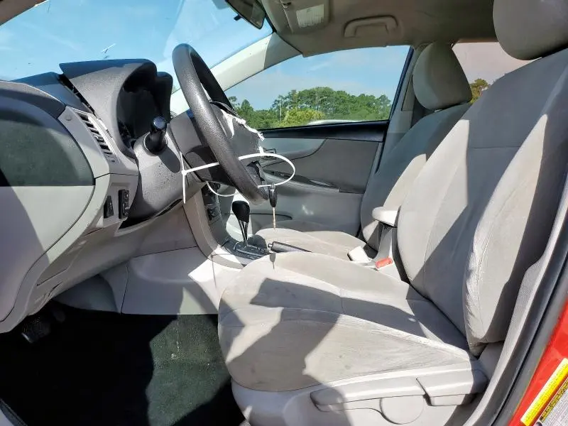 2013 TOYOTA COROLLA BASE  