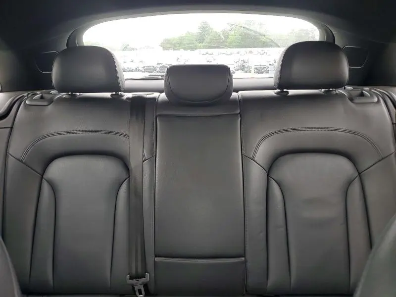 2018 AUDI Q3 PREMIUM  