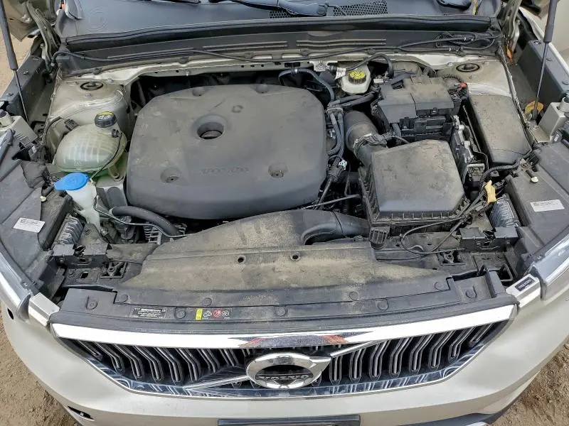 2019 VOLVO XC40 T5 INSCRIPTION  