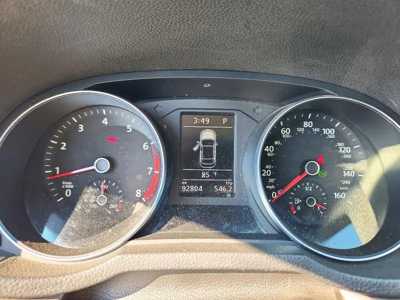 2016 VOLKSWAGEN PASSAT SE  
