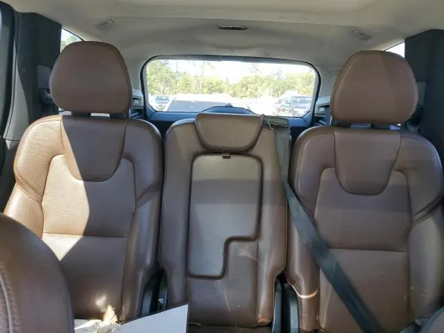 2020 VOLVO XC90 T6 MOMENTUM  