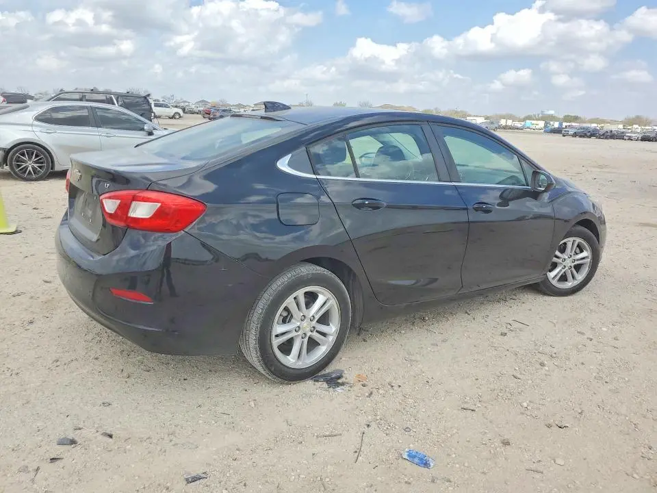 2016 CHEVROLET CRUZE LT  