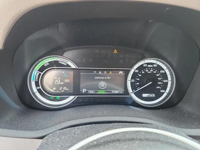 2019 KIA NIRO LX  