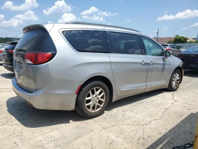 2017 CHRYSLER PACIFICA TOURING L  