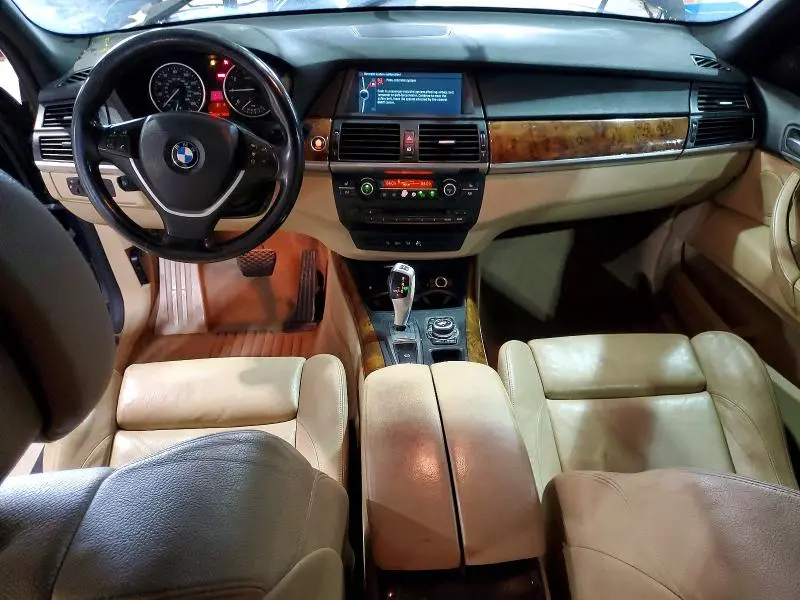 2010 BMW X5 XDRIVE48I  