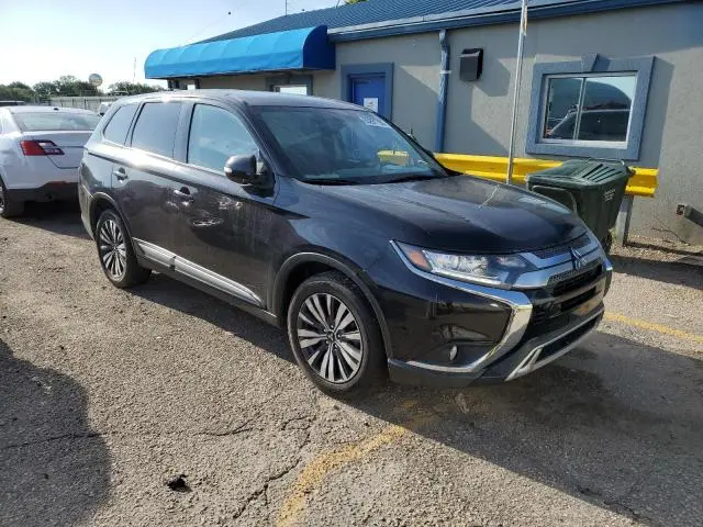2019 MITSUBISHI OUTLANDER SE  