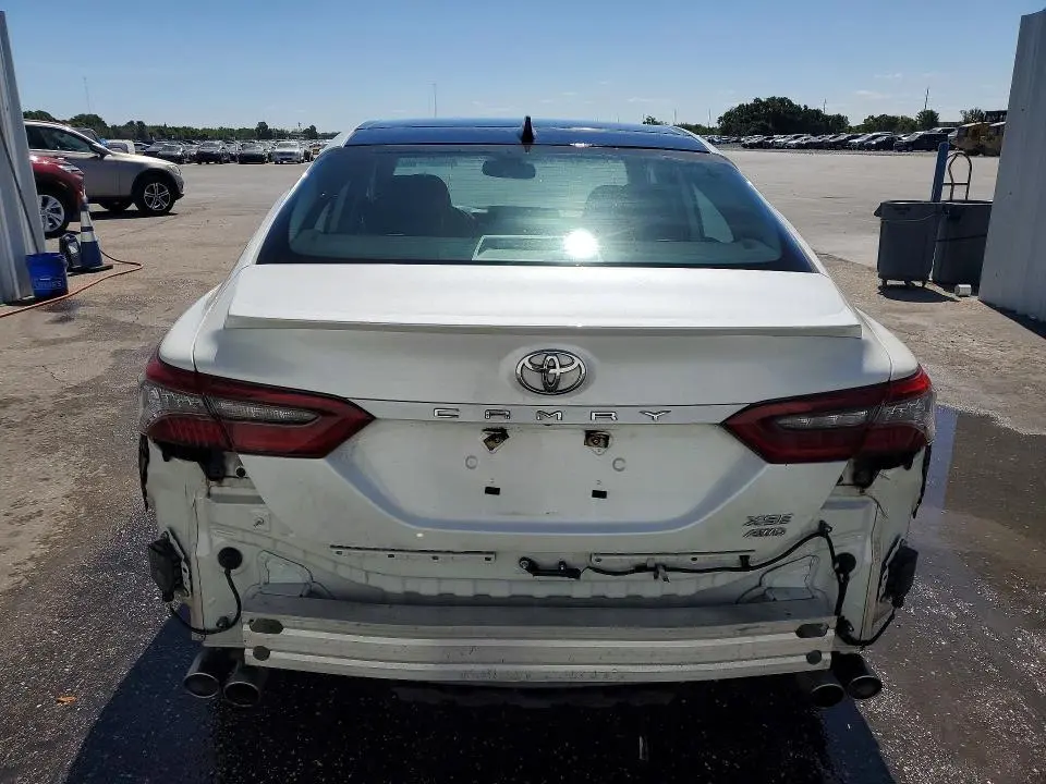 2022 TOYOTA CAMRY XSE  