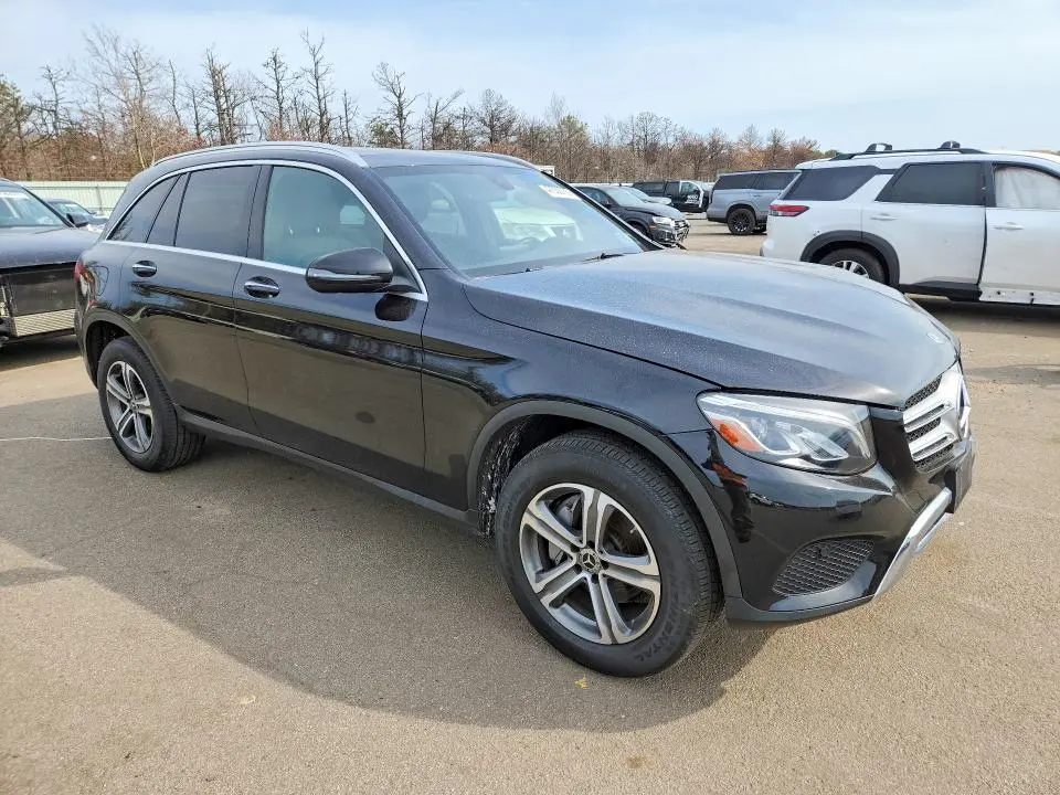 2019 MERCEDES-BENZ GLC 300 4MATIC  