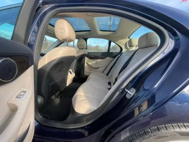 2017 MERCEDES-BENZ C 300  