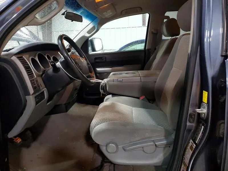 2010 TOYOTA TUNDRA CREWMAX SR5  