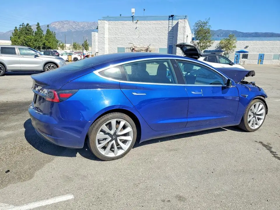 2020 TESLA MODEL 3   