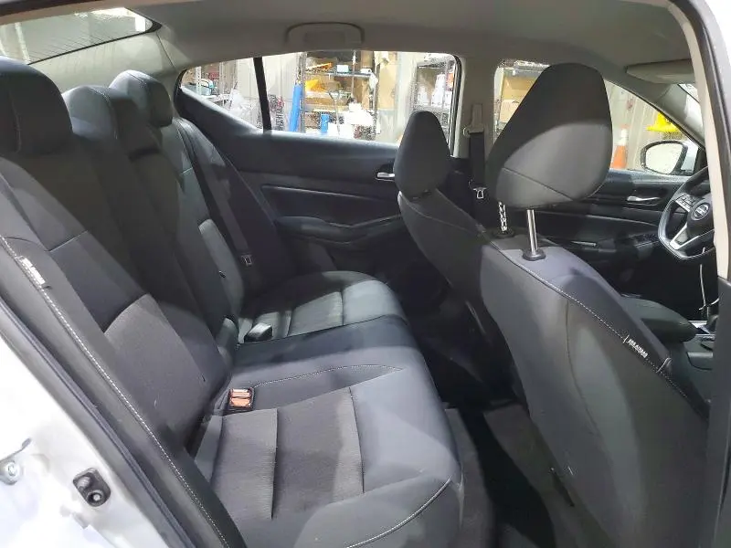 2021 NISSAN ALTIMA S  