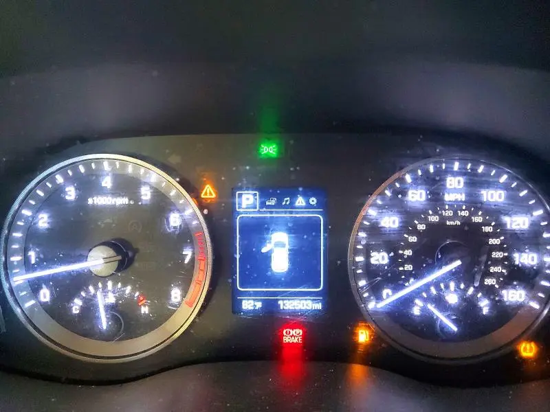 2018 HYUNDAI TUCSON SE  