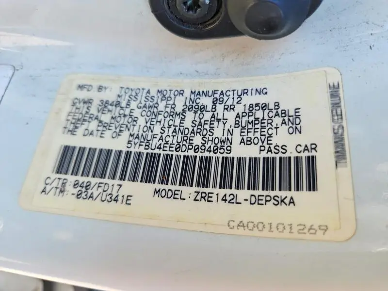 2013 TOYOTA COROLLA S  