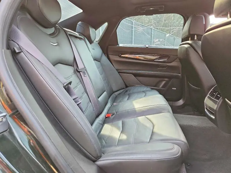 2017 CADILLAC CT6 LUXURY  