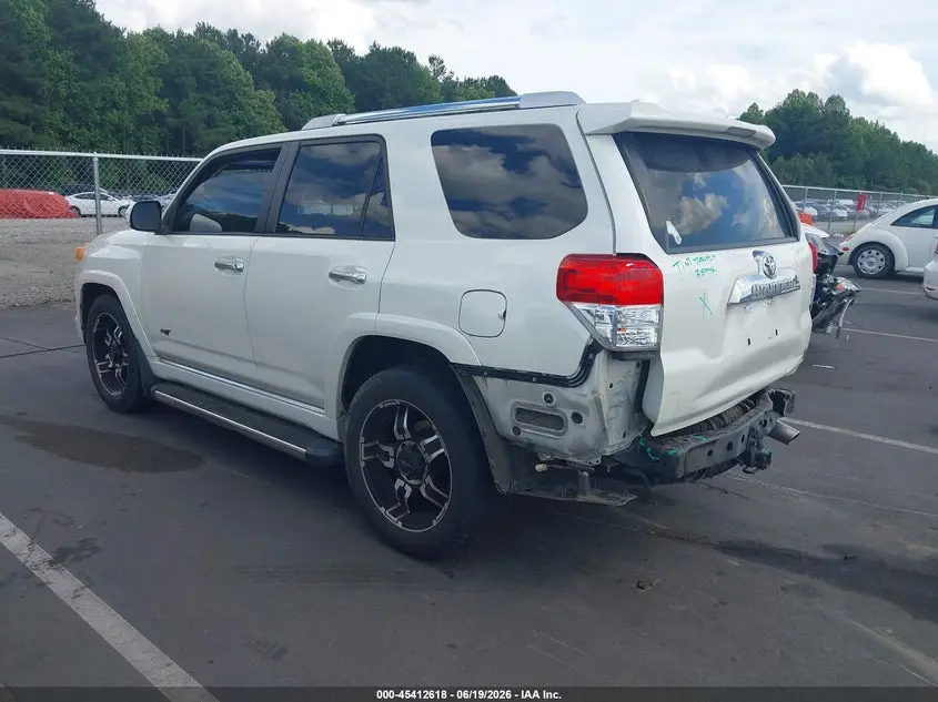 2013 TOYOTA 4RUNNER SR5
