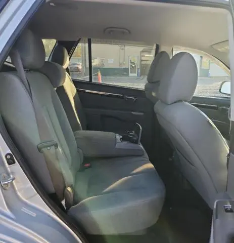 2010 HYUNDAI SANTA FE GLS  